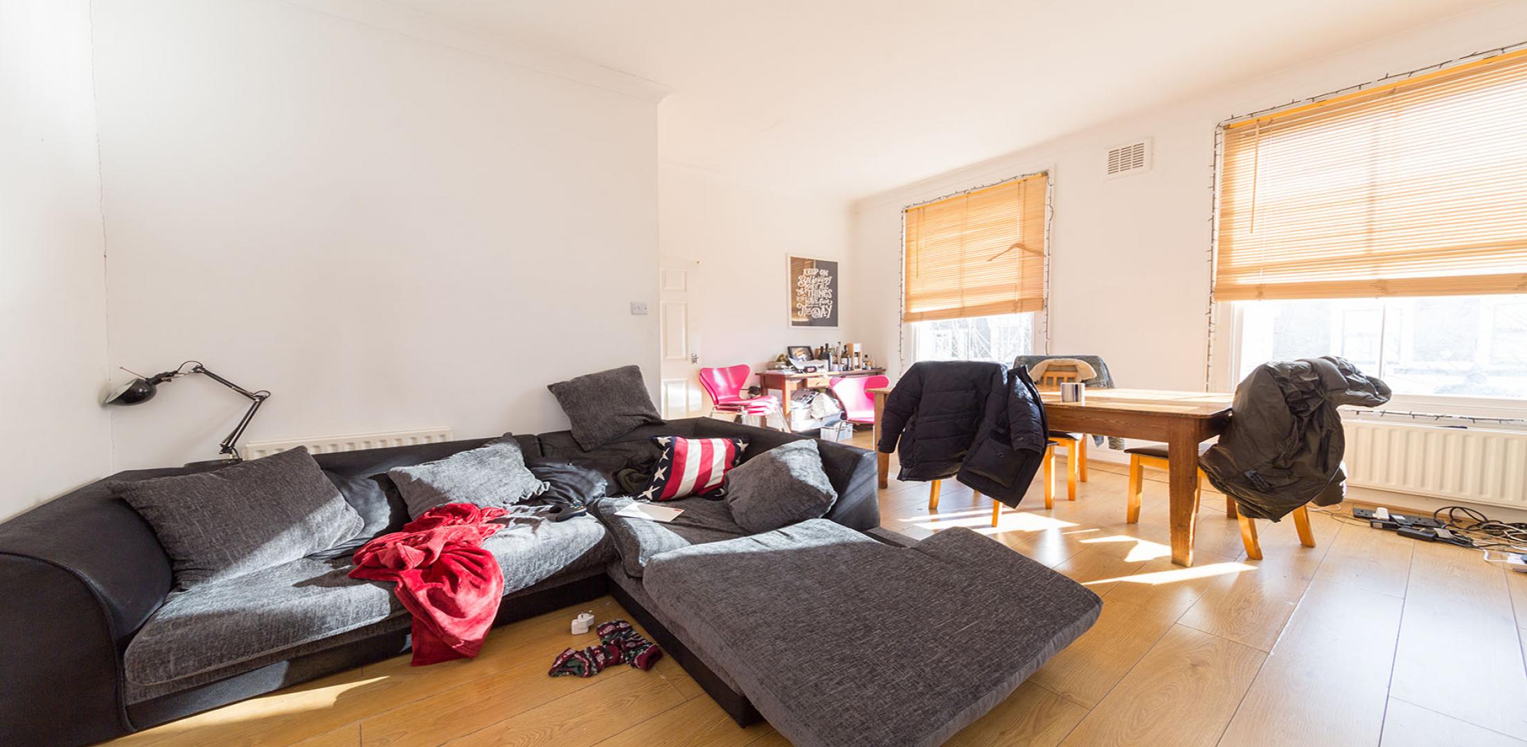 			LET, 4 Bedroom, 1 bath, 1 reception Flat			 Chesterton Road, LADBROKE GROVE